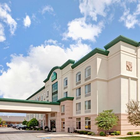 Wingate By Wyndham Tinley Park Hotel Exterior photo