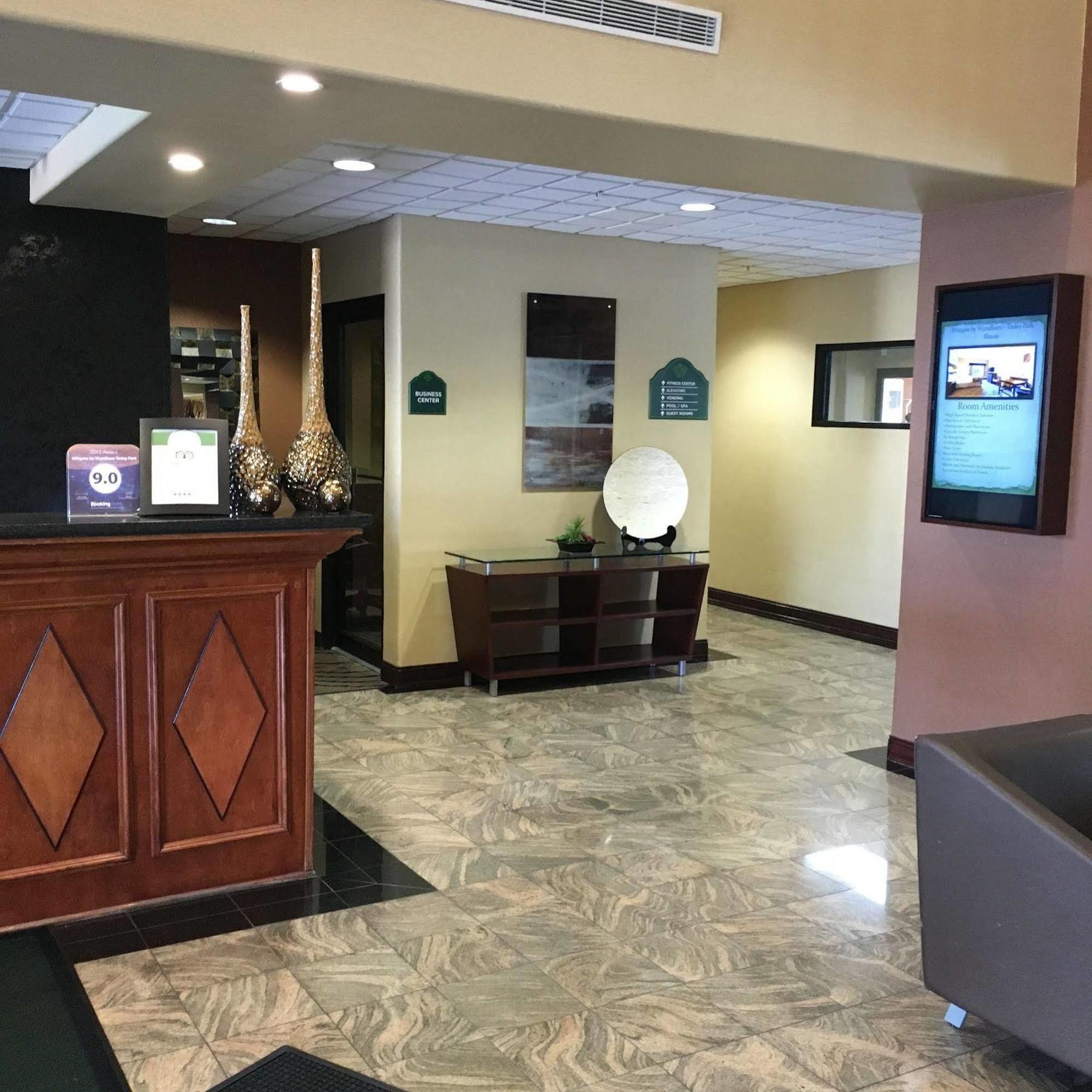 Wingate By Wyndham Tinley Park Hotel Exterior photo