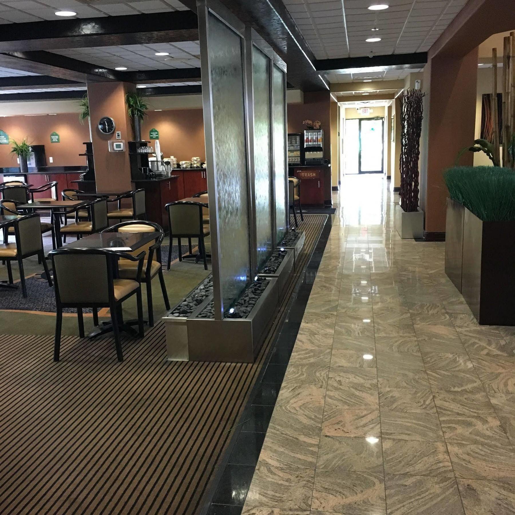 Wingate By Wyndham Tinley Park Hotel Exterior photo